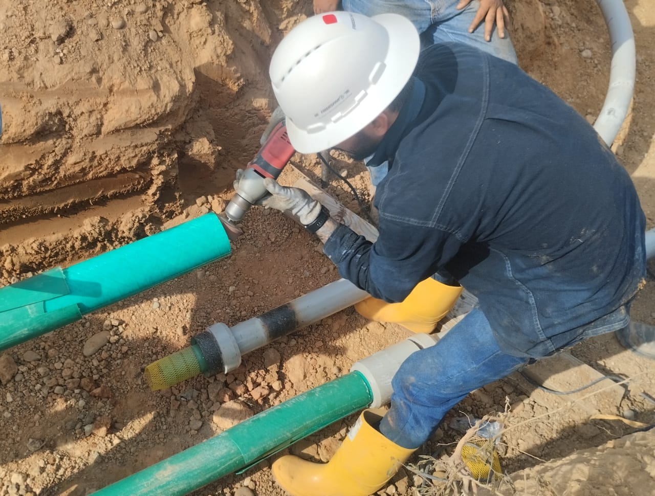 Asistencia técnica en la instalación de tubería flexible Fiberspar para