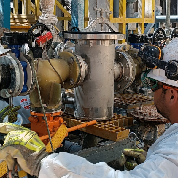 Fabricación y montaje piping FRP